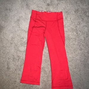 lululemon capri pants